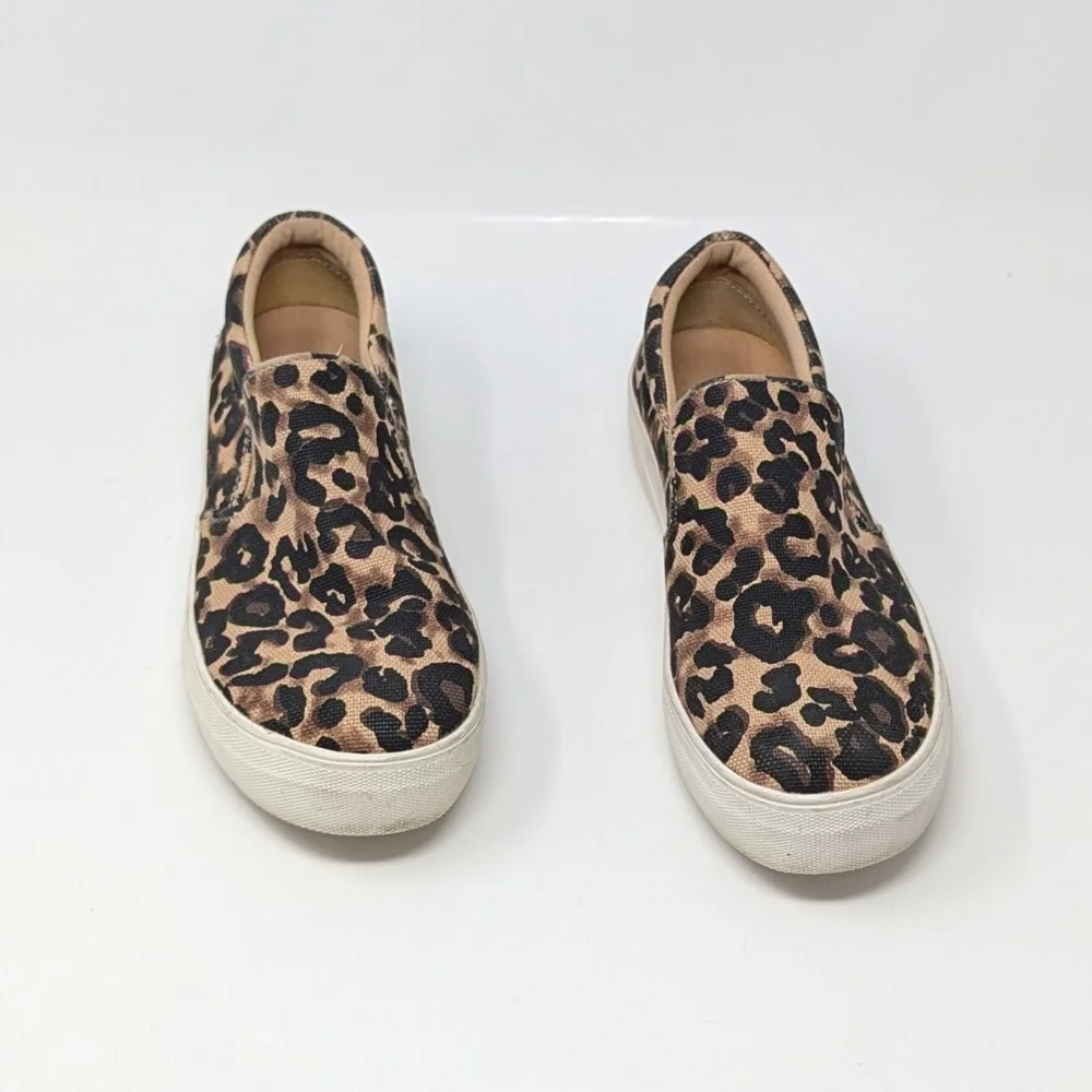 Steve Madden Sneakers Gills Slip-On Leopard Print Womens Size 8 - Picture 3 of 8